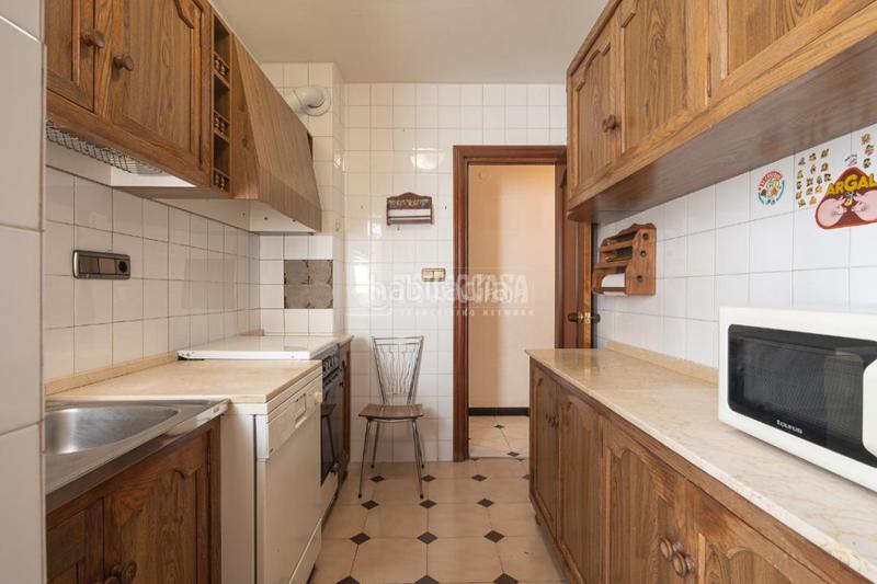 Foto 2137ff90-2f3b-43d4-bbd0-ede793bfa0c3. Piso  en venta en Barrio de Zaidín Granada