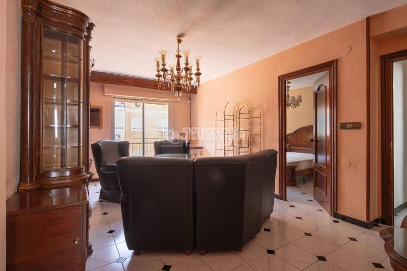 Foto 231d03fc-340b-4a03-b213-15adb62b9fe0. Piso  en venta en Barrio de Zaidín Granada