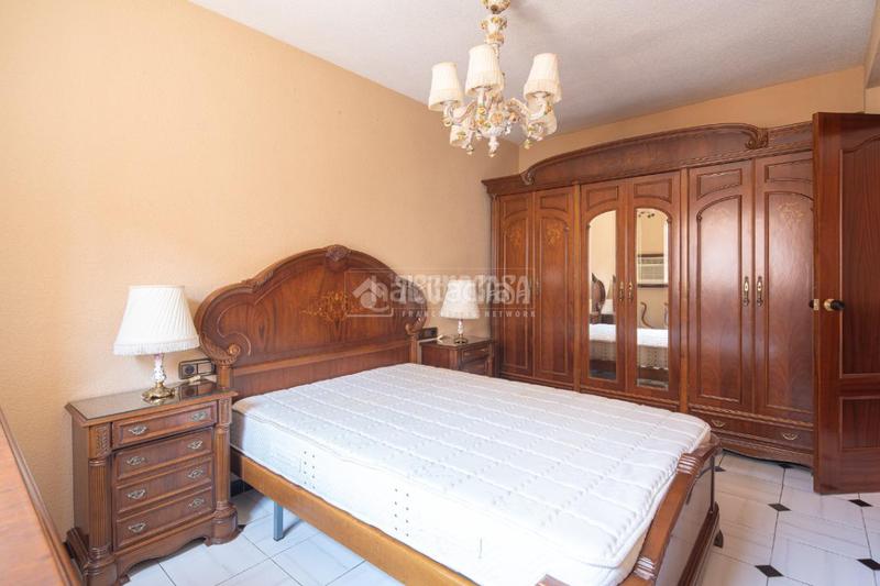 Foto d86ede52-d798-47d7-947c-0e0b4c302779. Piso  en venta en Barrio de Zaidín Granada