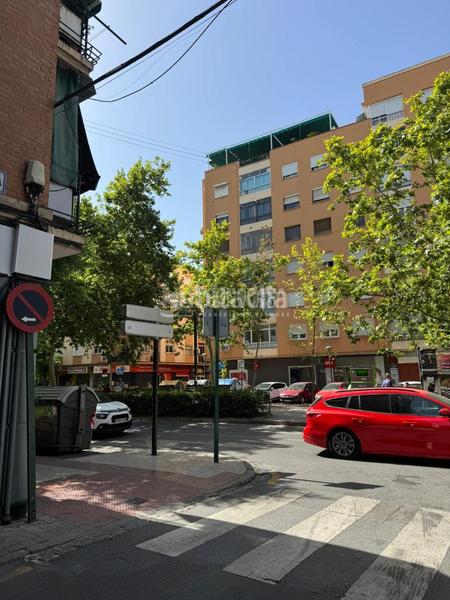 Foto 022b614a-d52a-49ec-a39a-2ebbe8164a37. Autoparkplatz in Barrio de Zaidín Granada