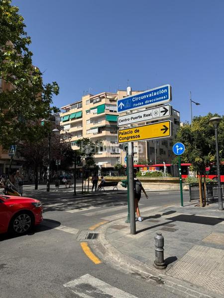 Foto 5124721a-93eb-429f-8442-29fbc583c483. Autoparkplatz in Barrio de Zaidín Granada