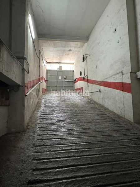 Foto 5c99c3f5-a60a-4af6-a56c-a34f157c8905. Autoparkplatz in Barrio de Zaidín Granada