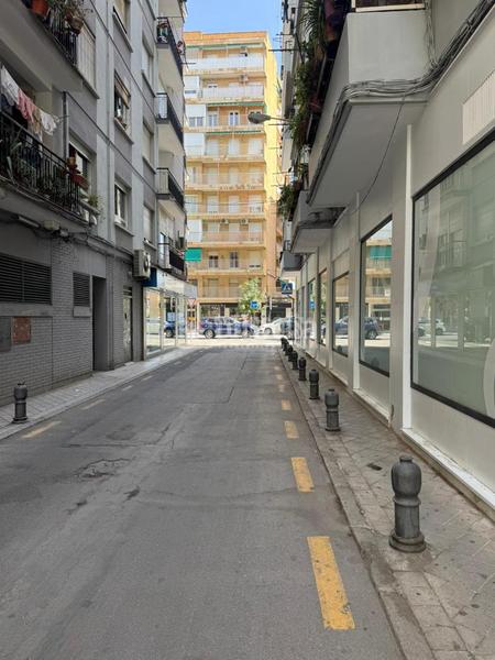 Foto 699481f9-1190-4a0b-8169-9a0a19f3bc6c. Autoparkplatz in Barrio de Zaidín Granada