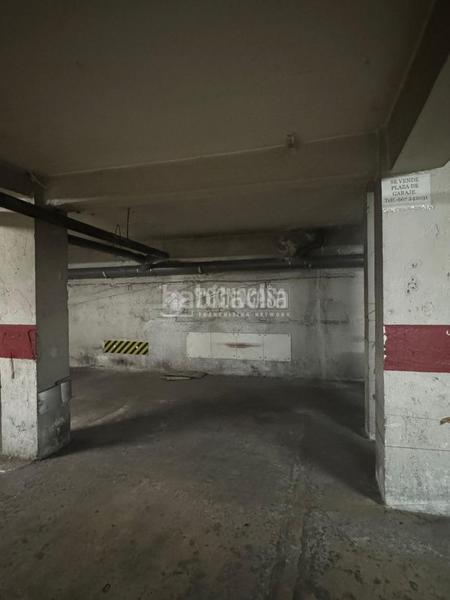 Foto 7235c640-31f6-40e1-97d4-299ad5d48d26. Autoparkplatz in Barrio de Zaidín Granada