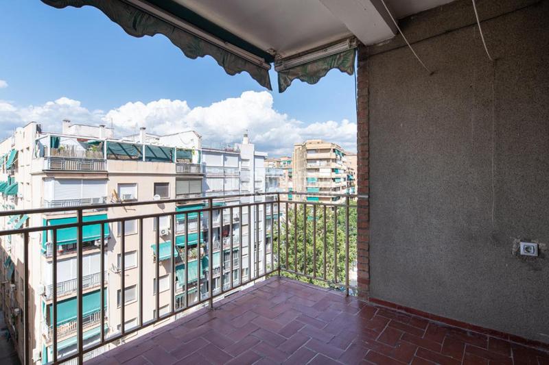 Foto 40d22fe7-22d0-481b-bdcc-4e01033f248e. Piso  en venta en Barrio de Zaidín Granada