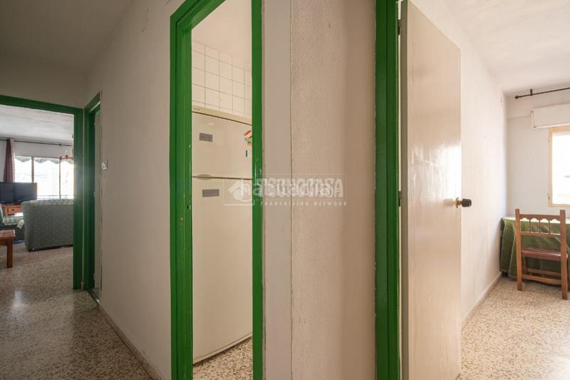 Foto 508664a9-bc55-489d-8fe4-db81d57f674c. Piso  en venta en Barrio de Zaidín Granada