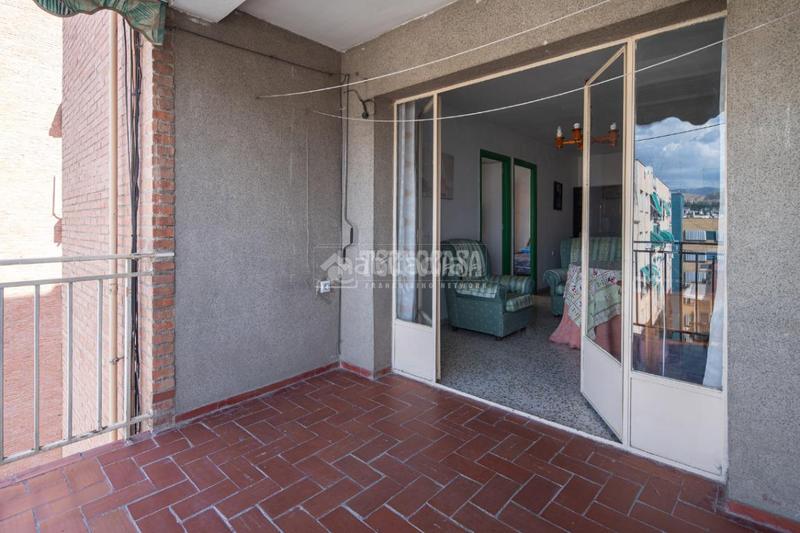 Foto 732c63b0-68ec-4c0e-9552-7c5a1aada929. Piso  en venta en Barrio de Zaidín Granada