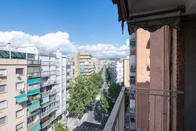 Foto c0b30fc7-b798-4cf9-b540-2e53f78cacba. Piso  en venta en Barrio de Zaidín Granada