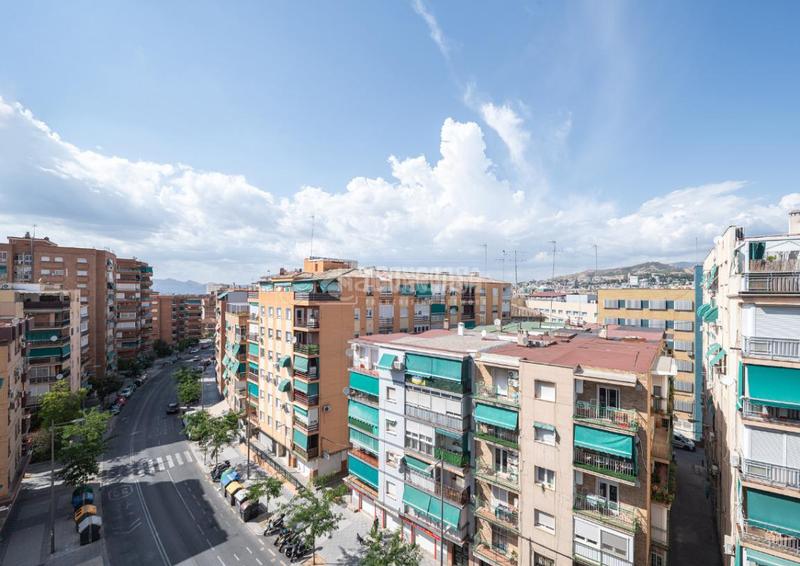 Foto c3f0ac62-fdb7-46f1-9975-cf09bc19618a. Piso  en venta en Barrio de Zaidín Granada