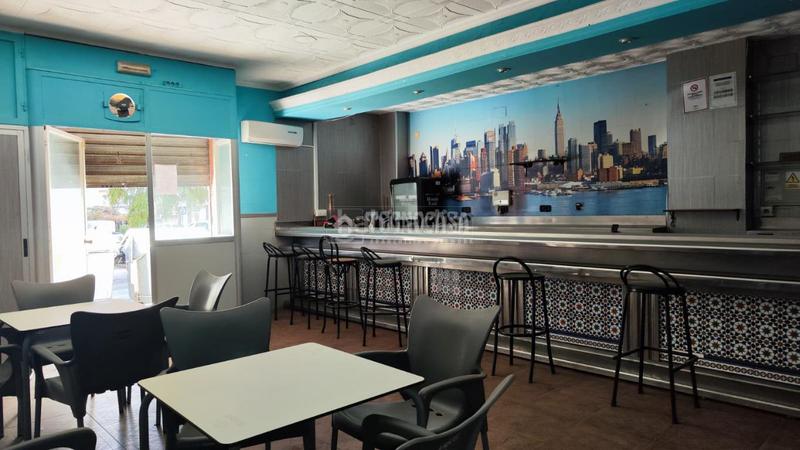 Foto 11c93515-78e8-4192-8d17-5e95bc57acc1. Business premise in Barrio de Zaidín Granada