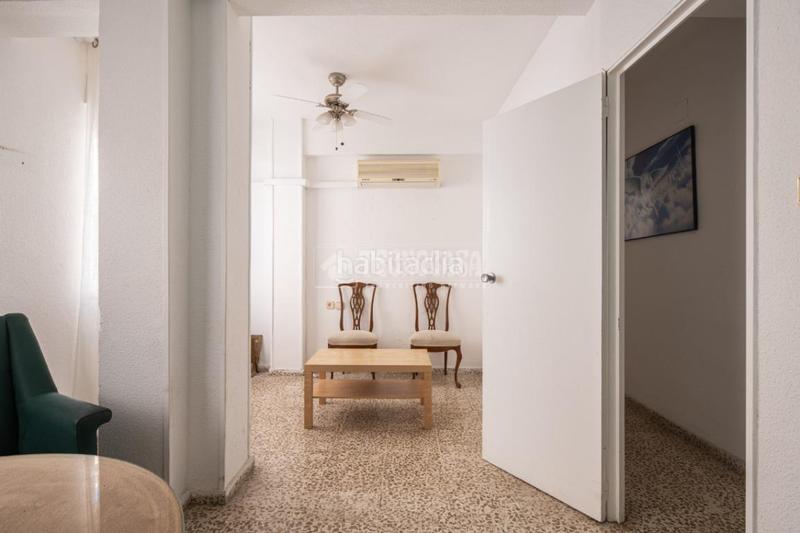 Foto 2693cc3c-d12d-4f51-a1ed-f40072cb7e03. Piso  en venta en Barrio de Zaidín Granada