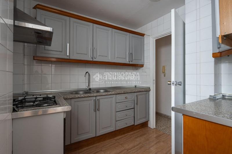 Foto 6224e828-9289-4e52-aa2c-4c62de787ce3. Piso  en venta en Barrio de Zaidín Granada