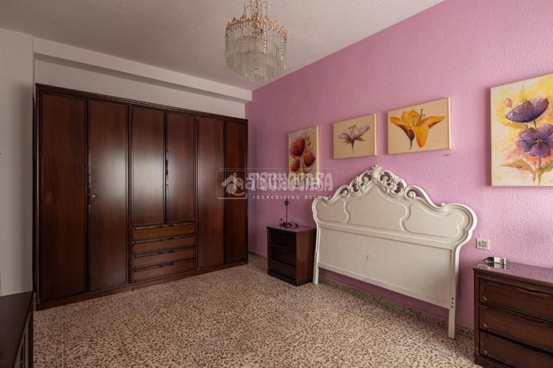 Foto b4362bc2-60a9-48d5-8ce0-f5d0c79e4029. Piso  en venta en Barrio de Zaidín Granada