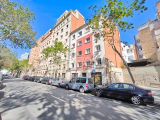 Local Comercial a El Poble Sec - Parc de Montjuc. Local comercial en venta en barcelona