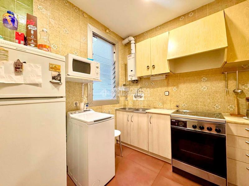 Foto 0bb49556-0b7b-438a-b695-b3998674613b. Pis a El Poble Sec - Parc de Montjuïc Barcelona