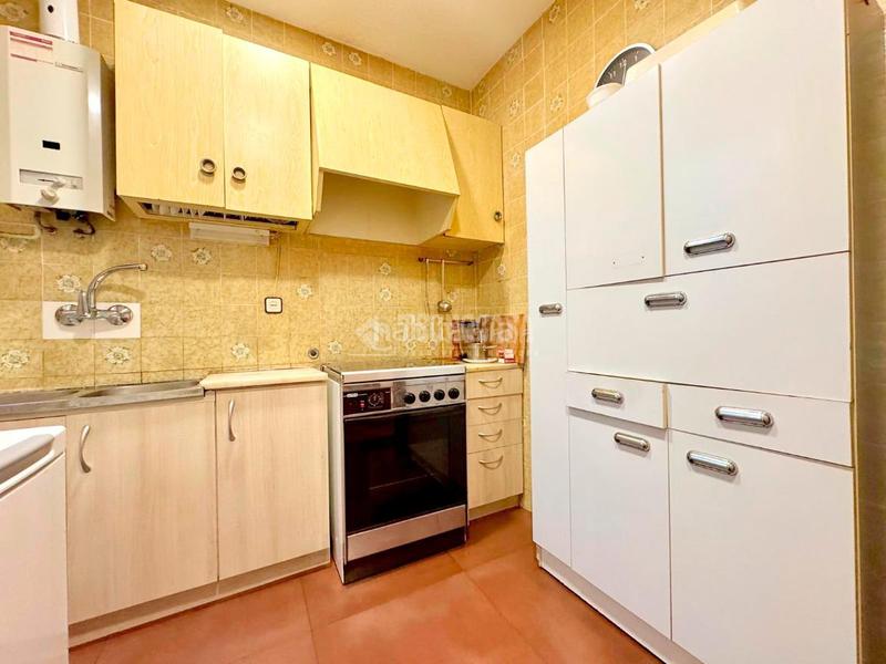 Foto f3220433-1857-4146-9730-2dba8fdef01a. Pis a El Poble Sec - Parc de Montjuïc Barcelona