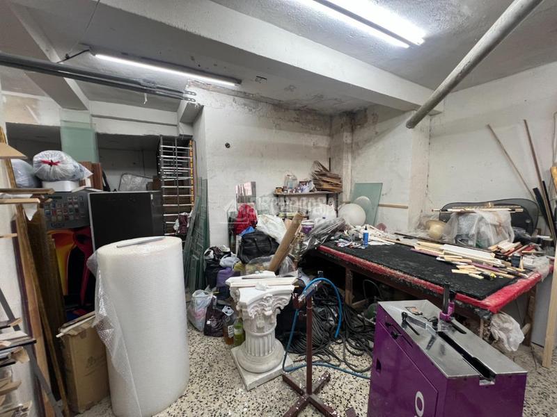 Foto 00bf24ba-415b-470e-b773-4fa5f0c3813d. Local comercial  en venta en Aluche Madrid
