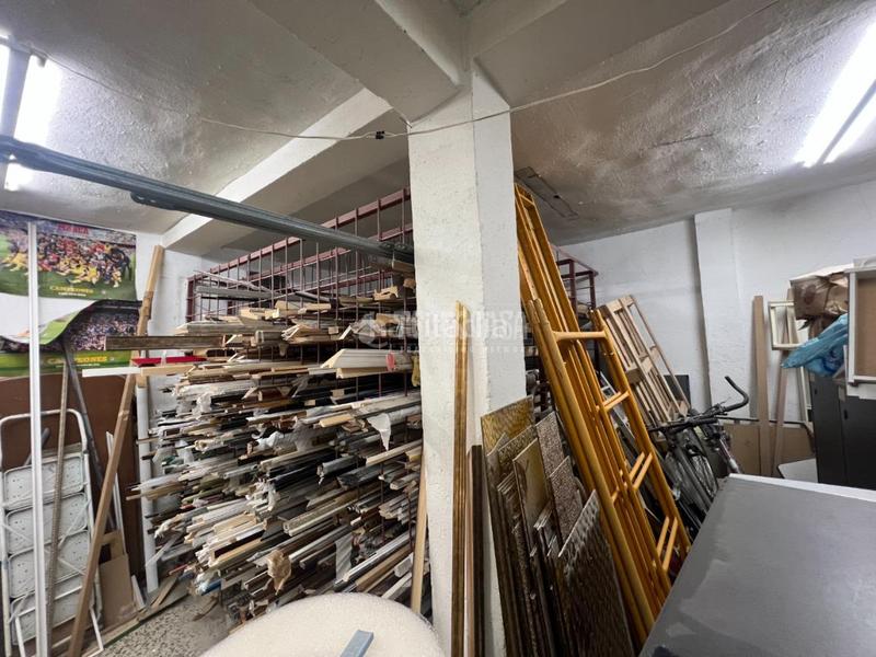 Foto 460b8e16-b33b-48d7-bc96-b9dbba48ae42. Local comercial  en venta en Aluche Madrid