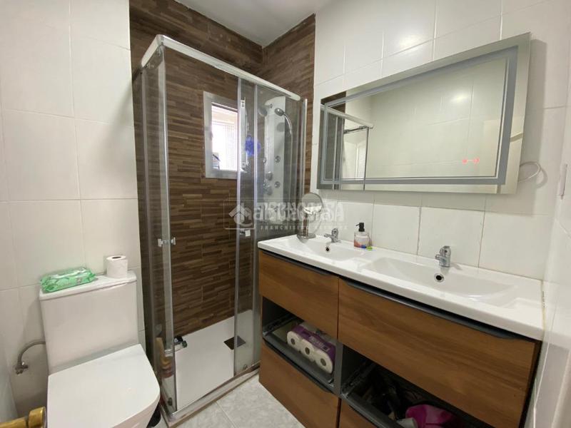 Foto 29b47b3f-f7d9-476e-807c-09295257b640. Piso  en venta en Aluche Madrid