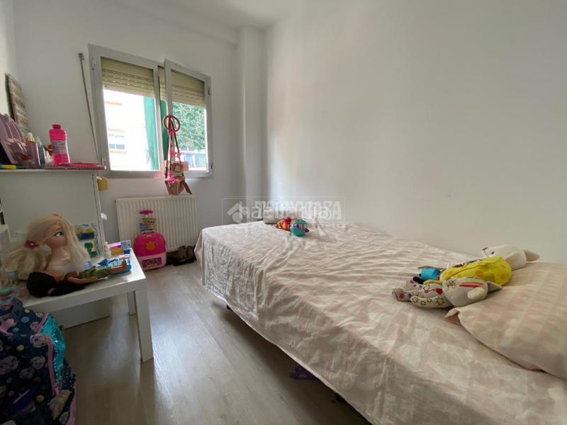 Foto 30ca3ab7-5708-43d1-8868-fafbbbbc8dc1. Piso  en venta en Aluche Madrid