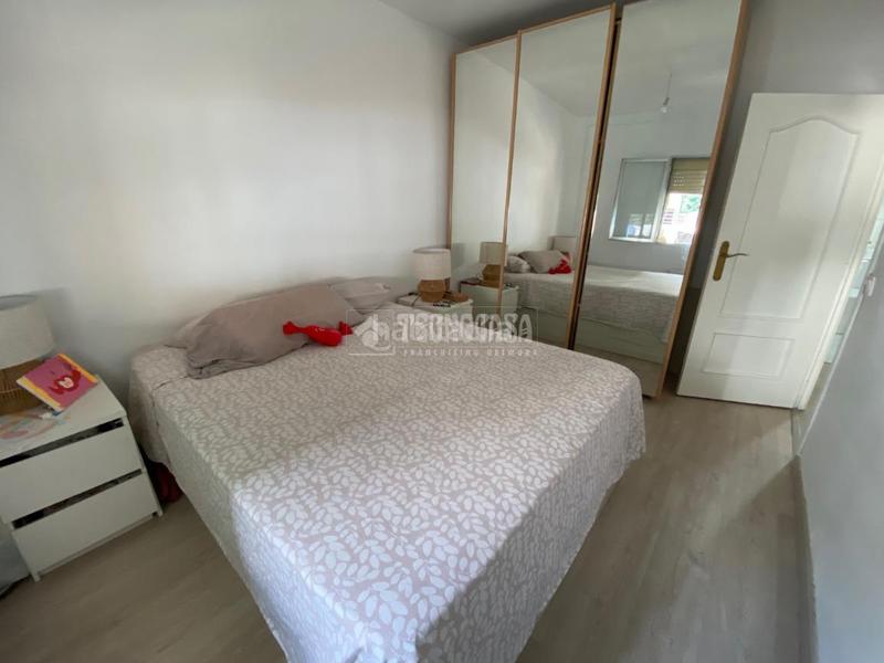 Foto 7cfc1245-5fae-451c-9b00-a26588ee2b8f. Piso  en venta en Aluche Madrid