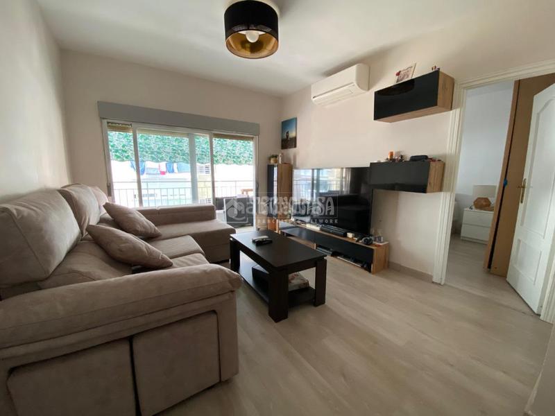 Foto a49324d5-8afe-4d27-9c5c-466bc74ef2f7. Piso  en venta en Aluche Madrid