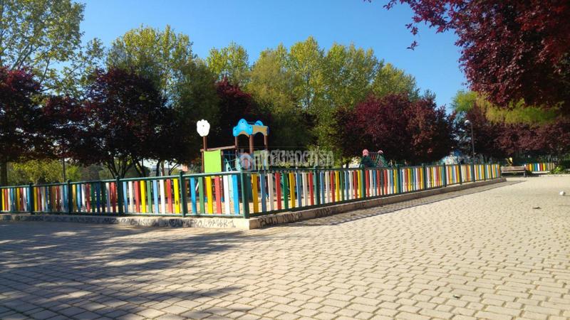 Foto 6bd76418-bd53-4eb2-b034-fe7b09447b6a. Appartamento con riscaldamento parcheggio in Aluche Madrid