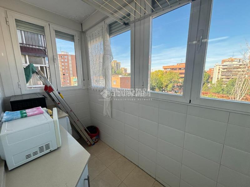 Foto e4fc5684-cbfb-4859-9173-620ecfad2c70. Appartamento con riscaldamento parcheggio in Aluche Madrid