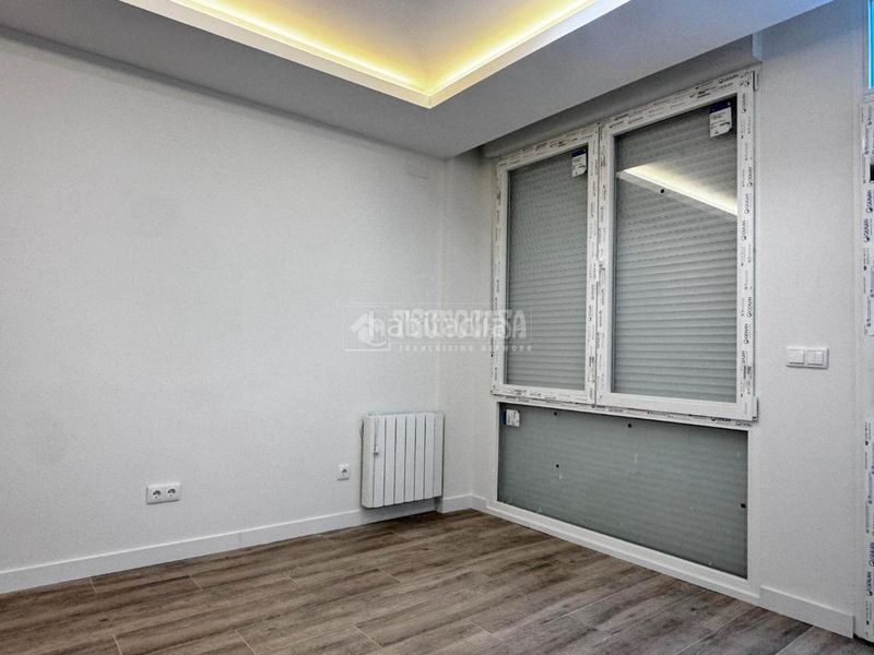 Foto f26be87a-c087-4b97-a593-35f5ded03e7e. Piso  en venta en Aluche Madrid