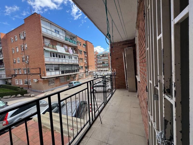 Foto cb873ec0-5036-407e-bb9e-6f3977563ad5. Pis a Aluche Madrid