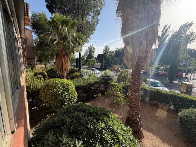 Foto 5833512e-d161-4078-ae39-fa1d0d833c4b. Piso  en venta en Aluche Madrid