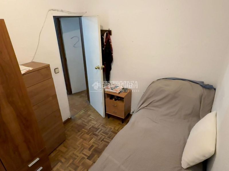 Foto 388b1ff6-5d7f-49ac-a420-a8c892681a47. Pis a Aluche Madrid
