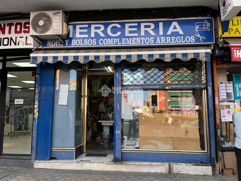 Foto d5301989-e468-413f-9839-68650c0a76b9. Local comercial a Aluche Madrid