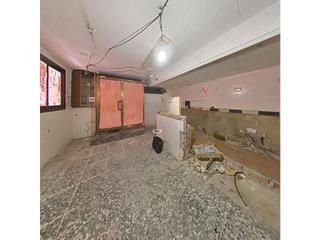 Local Comercial  N/a. Local a reformar