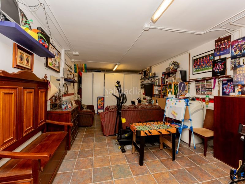 Foto 1e56bc34-ff8e-4531-b542-46dafce61f46. Casa exclusiva casa con jardin en les botigues de Sitges Sitges