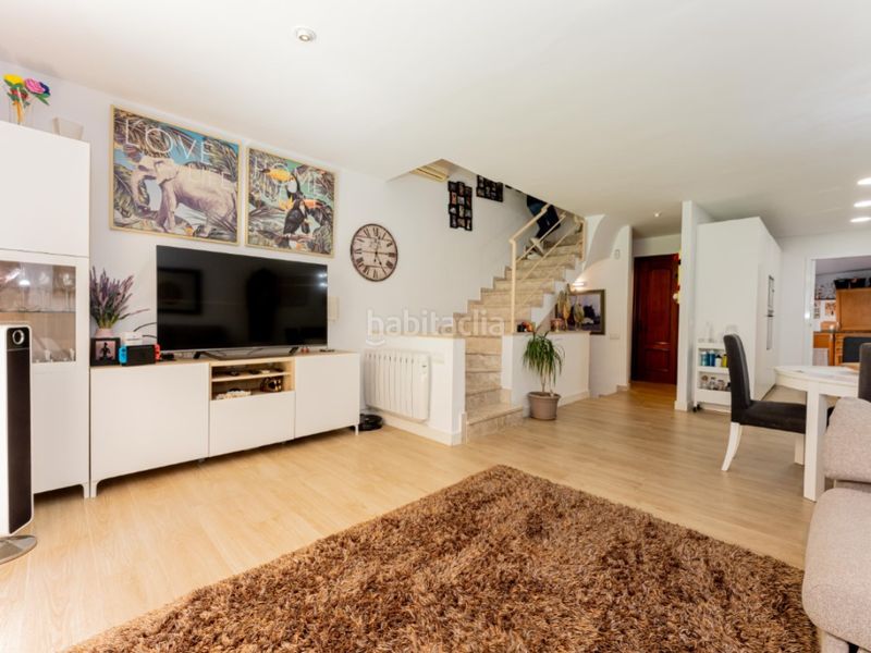 Foto 27e6eaa9-88e5-4a8a-9193-df70b6c0d31d. Casa exclusiva casa con jardin en les botigues de Sitges Sitges