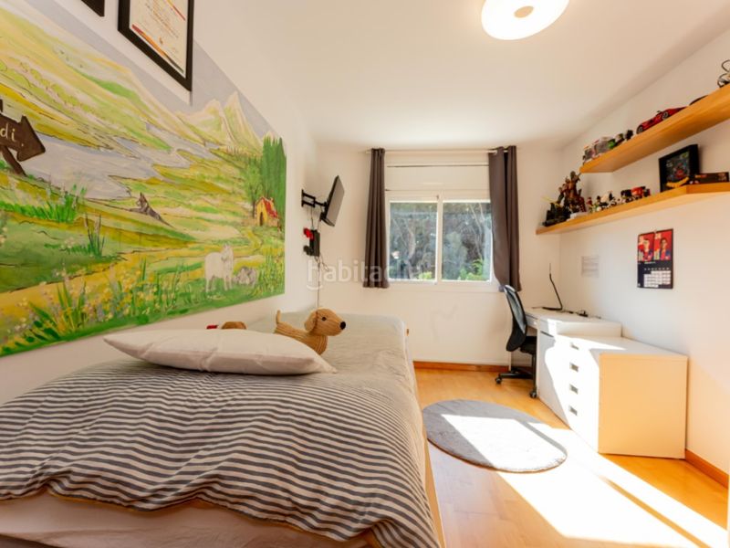 Foto 46eb1de3-244f-4680-ad2a-054880a4a011. Casa exclusiva casa con jardin en les botigues de Sitges Sitges