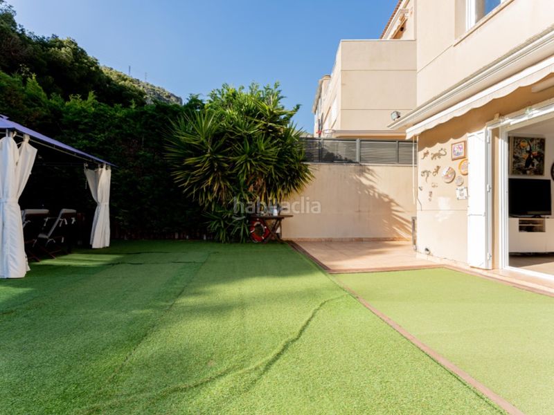 Foto 8d2580fb-7cbb-46dd-9ac0-765c0a2bb201. Casa exclusiva casa con jardin en les botigues de Sitges Sitges