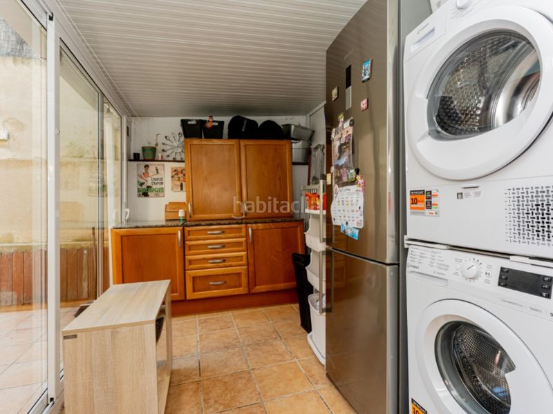 Foto ce08724d-7004-40e6-a84a-5dbde7b730f1. Casa exclusiva casa con jardin en les botigues de Sitges Sitges