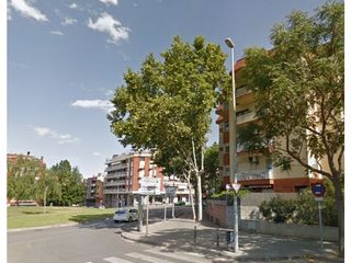 Flat in Marianao. Piso exterior en ronda sant ramón