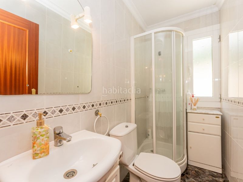 Foto c8cf4939-fd21-4398-ab35-292c988734dc. Casa a Lliçà d´Amunt