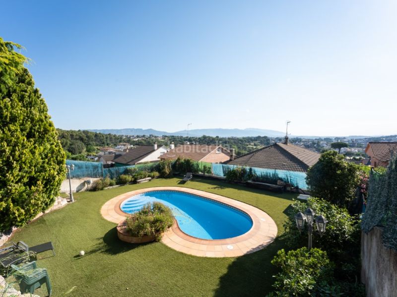 Foto ff2493c1-261a-40ce-b905-679860f11242. Casa a Lliçà d´Amunt