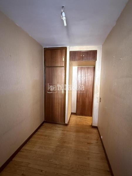 Foto 5aca3b5b-485e-4335-9ae7-a733c3629dc8. Piso  en venta en Almenara-Ventilla Madrid