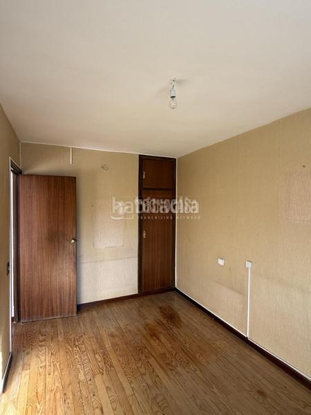 Foto a91cec96-f86e-481b-9893-bceb56e7c600. Piso  en venta en Almenara-Ventilla Madrid