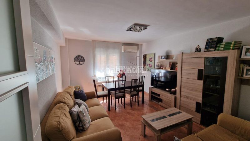 Foto 28d87bd5-9011-4d5a-8313-bd6e1a321527. Pis a Almenara-Ventilla Madrid