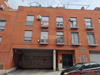 Aparcament cotxe en Almenara-Ventilla. Boxplaza de garaje en venta en madrid
