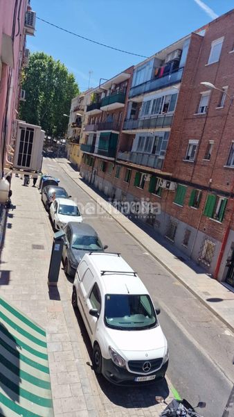 Foto 3cc72b86-f564-4a09-b919-695743655919. Pis a Valdeacederas Madrid