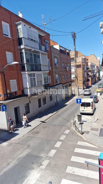 Foto 91e5efdc-140d-4b14-9eea-ae019db43fb4. Pis a Valdeacederas Madrid