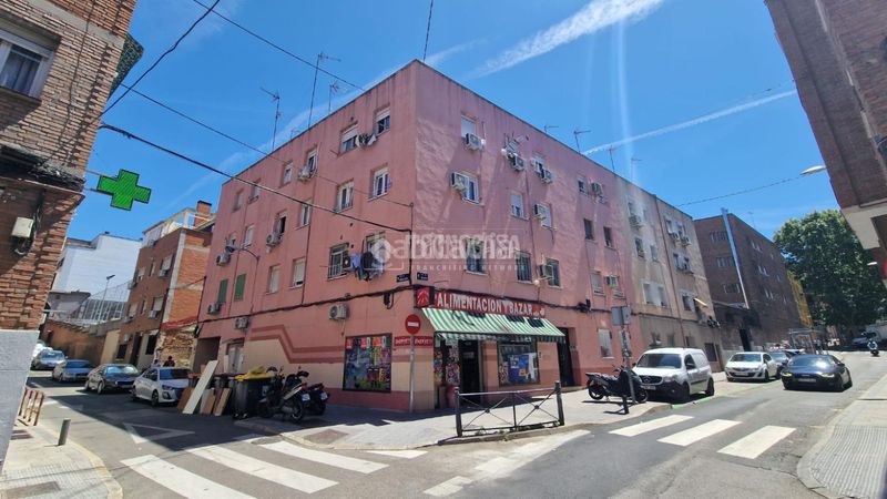 Foto b40399ae-a4bc-495e-be36-472278d4a472. Pis a Valdeacederas Madrid