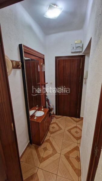 Foto fa5d8aba-4003-447b-916d-b16c2f699d10. Pis a Valdeacederas Madrid